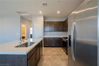 Photo #3: 2380150 Listing 