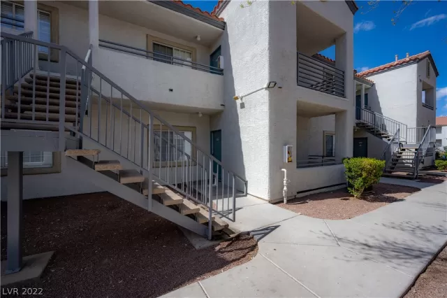 MLS: 2380155 Condo For Sale