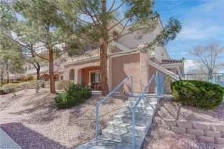 Photo #1: 2380170 Listing