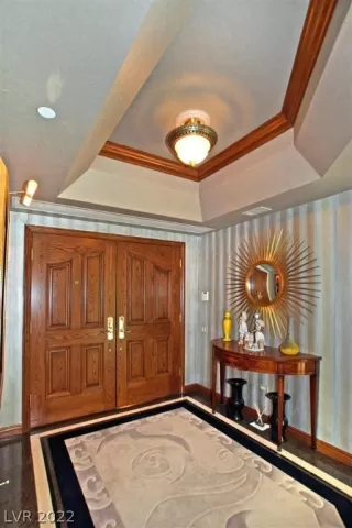 Photo #3: 2380189 Listing 