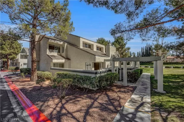 MLS: 2380223 Condo For Sale