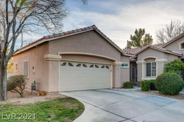 MLS: 2380270 Condo For Sale