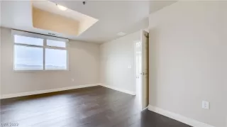 Photo #4: 2380279 Listing 