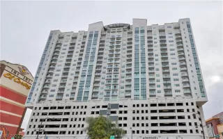 Photo #6: 2380279 Listing 