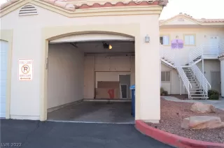 Photo #1: 2380286 Listing