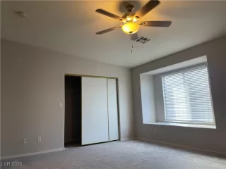 Photo #5: 2380328 Listing 