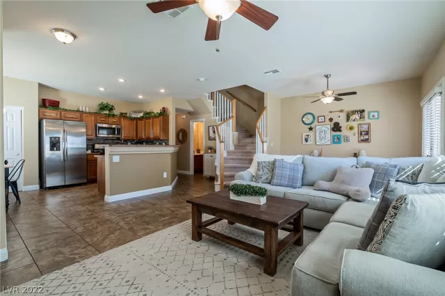 MLS: 2380331 Condo For Sale