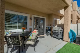 Photo #5: 2380331 Listing