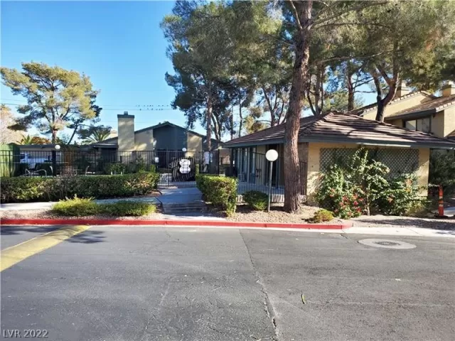 MLS: 2380359 Condo For Sale