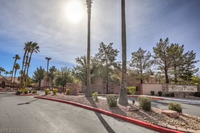 MLS: 2380385 Condo For Sale