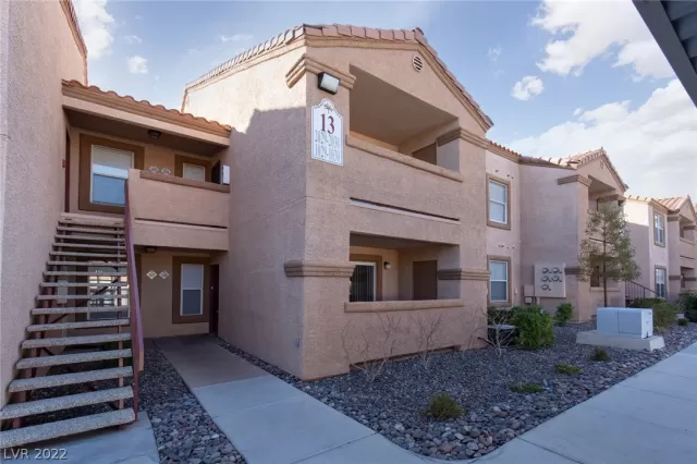 MLS: 2380465 Condo For Sale