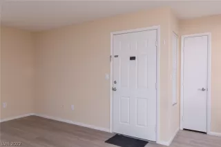 Photo #4: 2380465 Listing 