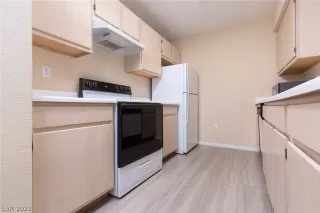 Photo #6: 2380465 Listing 