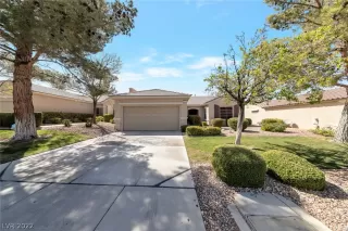 Photo #2: 2380477 Listing 