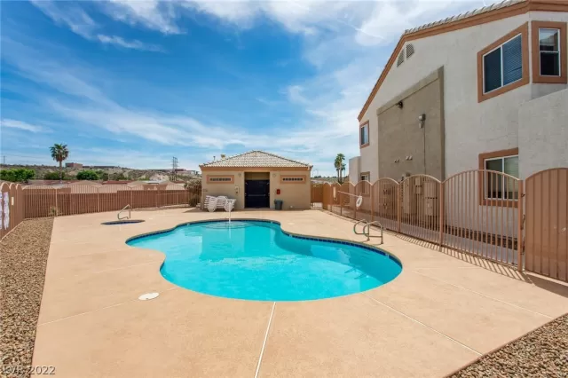 MLS: 2380494 Condo For Sale