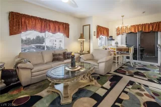 Photo #2: 2380494 Listing