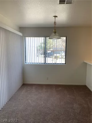 Photo #5: 2380535 Listing 