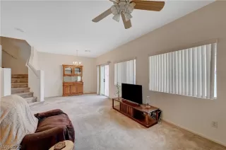 Photo #3: 2380544 Listing