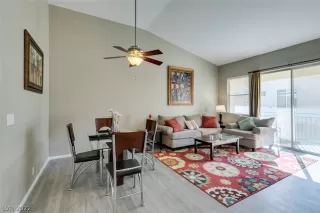 Photo #2: 2380597 Listing 