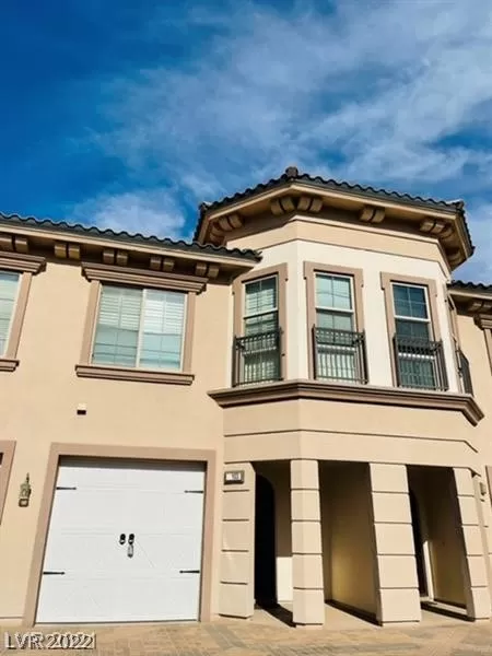 MLS: 2380642 Condo For Sale