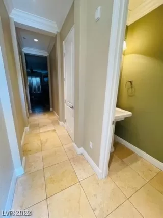 Photo #1: 2380642 Listing 