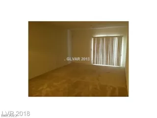 Photo #3: 2380647 Listing