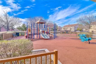 Photo #2: 2380708 Listing 