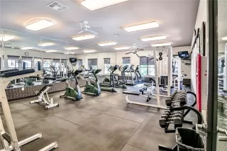 Photo #4: 2380708 Listing 