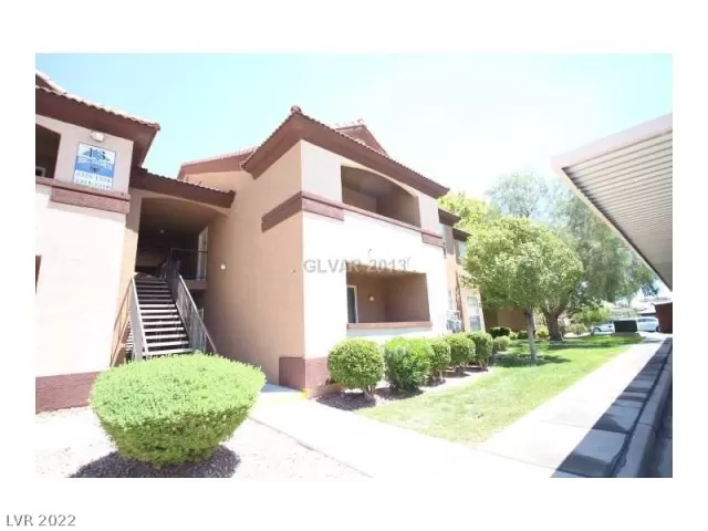 MLS: 2380745 Condo For Sale