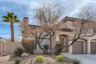 Photo #2: 2380767 Listing 