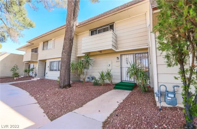 MLS: 2380782 Condo For Sale