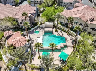 Photo #3: 2380788 Listing 