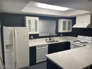 Photo #2: 2380801 Listing 