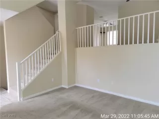 Photo #2: 2380907 Listing 