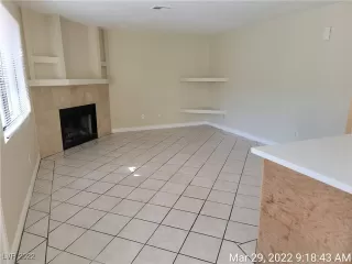 Photo #2: 2380913 Listing 