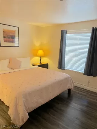 Photo #1: 2380926 Listing