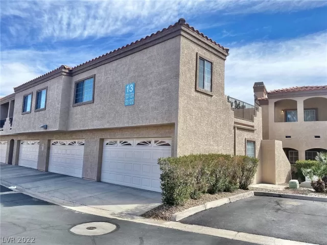 MLS: 2380956 Condo For Sale