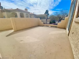 Photo #4: 2380956 Listing 