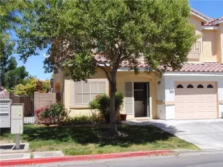 Photo #1: 2381066 Listing 