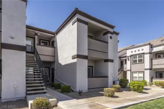 Photo #1: 2381071 Listing