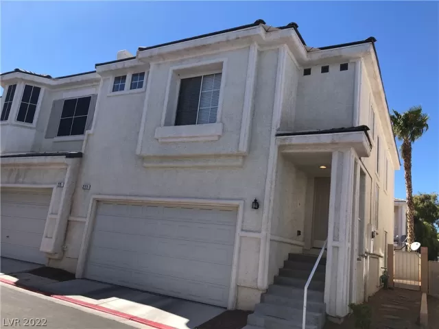 MLS: 2381107 Condo For Sale