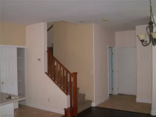 Photo #3: 2381126 Listing 