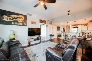 Photo #1: 2381132 Listing 