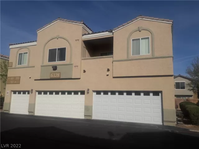 MLS: 2381150 Condo For Sale