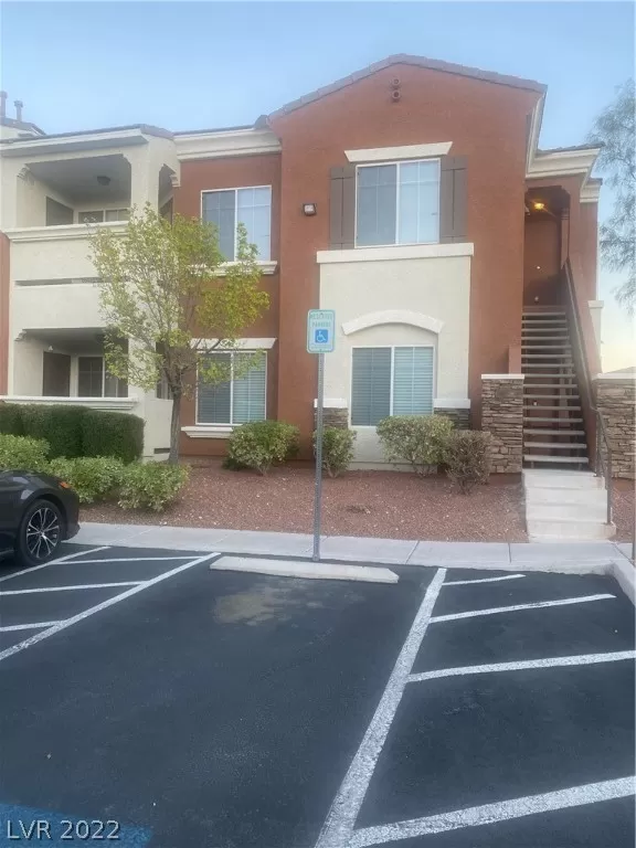 MLS: 2381203 Condo For Sale