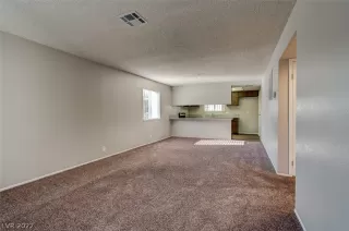 Photo #3: 2381222 Listing 