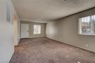 Photo #6: 2381222 Listing 