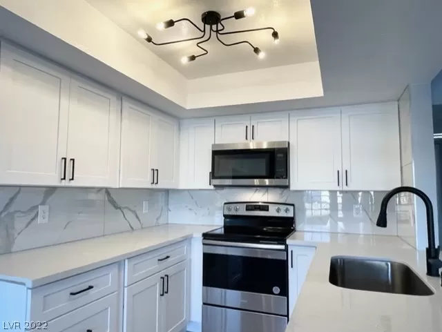 MLS: 2381232 Condo For Sale