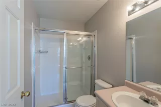 Photo #3: 2381242 Listing 