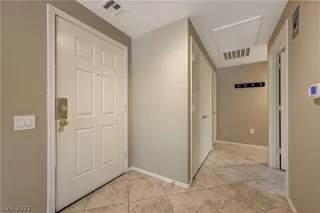 Photo #4: 2381246 Listing 